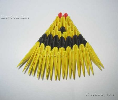 Модульное оригами: рыбка "Скалярия"