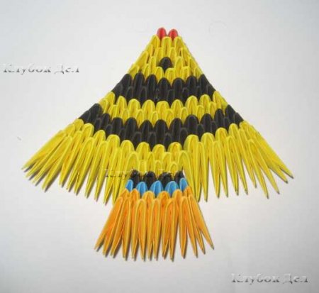 Модульное оригами: рыбка "Скалярия"