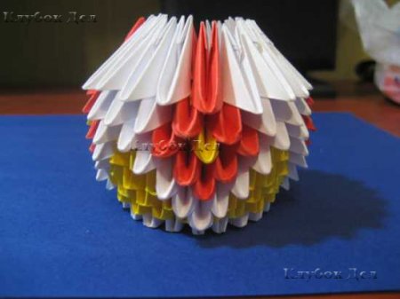 Модульное оригами: "Ваза для цветов"