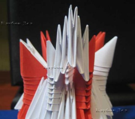 Модульное оригами: "Ваза для цветов"