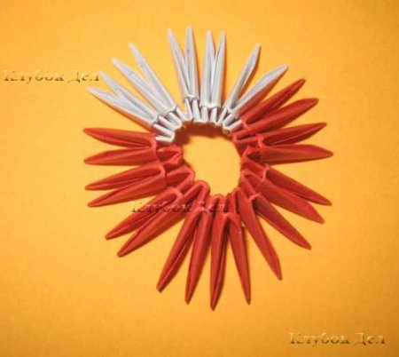 Модульное оригами: "Птичка"