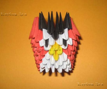 Модульное оригами: "Птичка"