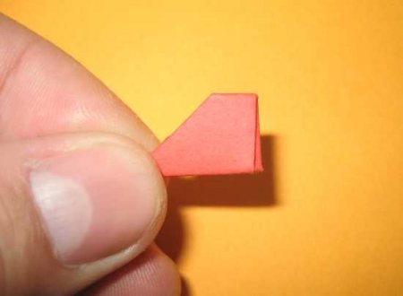 Модульное оригами: "Птичка"