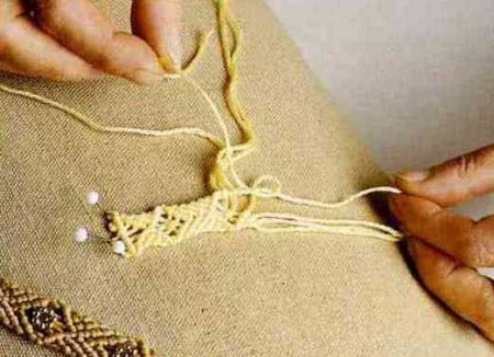 Пояс, украшенный бисером