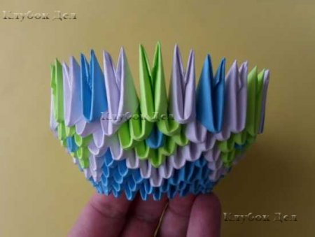 Модульное оригами "Конфетница"