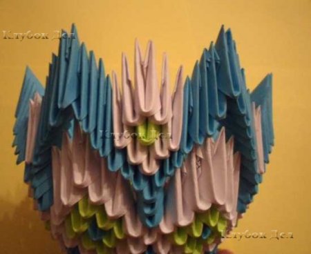 Модульное оригами "Конфетница"