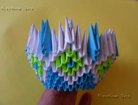 Модульное оригами "Конфетница"