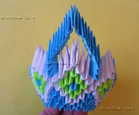 Модульное оригами "Конфетница"