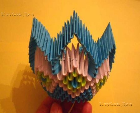 Модульное оригами "Конфетница"