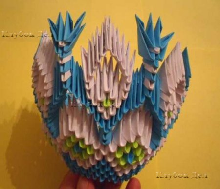 Модульное оригами "Конфетница"