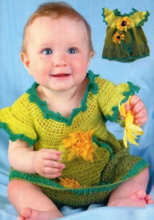 Платье с подсолнухами