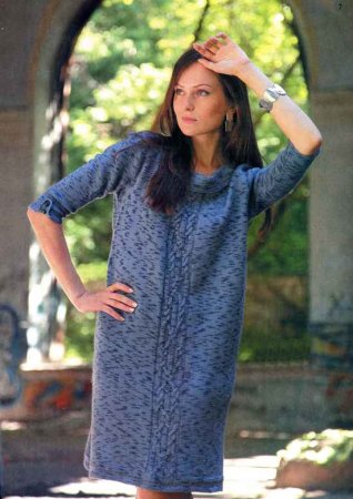 Пестрое платье