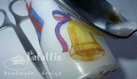 Декупаж на свече при помощи ложки