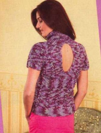 Тёплый пуловер с «изюминкой»