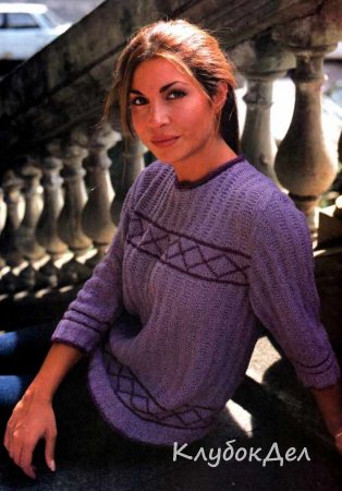 Лиловый джемпер с геометрическим узором