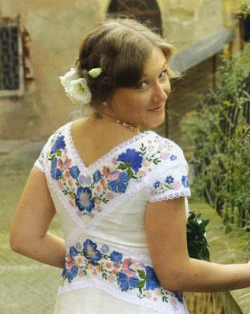 Вышивка гладью «Свадебное платье»