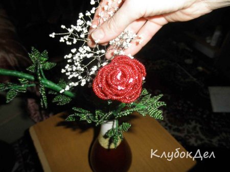 Розы из бисера