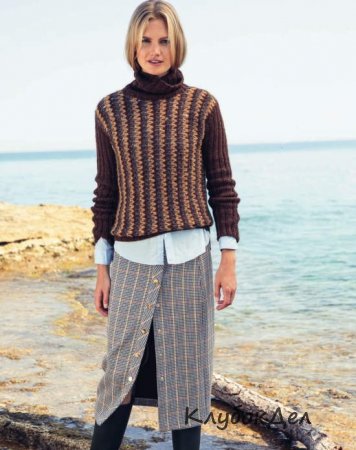 пуловер с вертикальными полосами